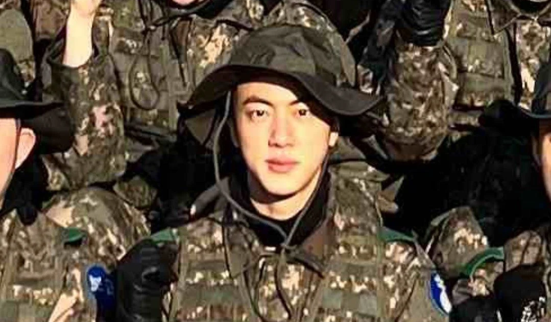 [theqoo] BTS JIN’S TRAINING FACILITY PICTURE (20KM TACTICAL MARCH)