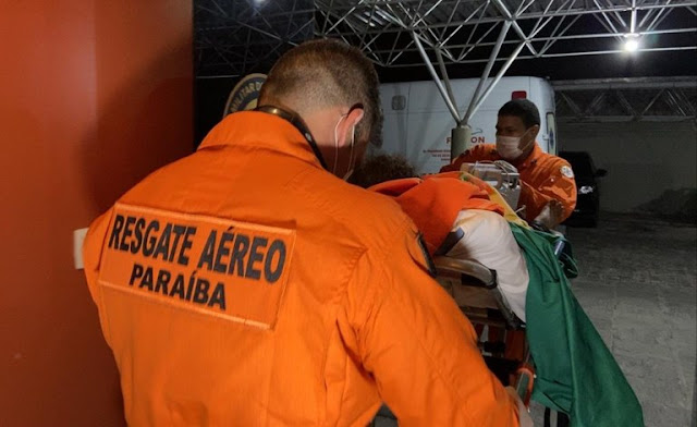 Idosa sofre infarto no Alto Sertão e é transferida para o Metropolitano em primeira missão do Resgate Aeromédico