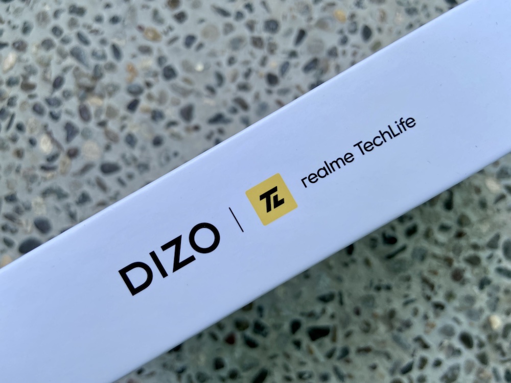DIZO Watch 2 Retail Box Side