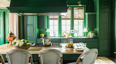 best green paint color for dining room