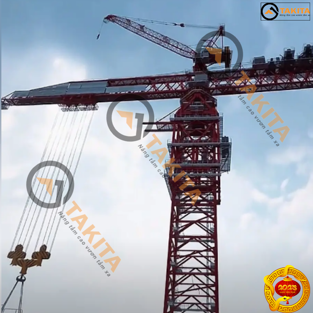 So sánh vận thăng lồng và cần cẩu trong xây dựng – thiết bị nào phù hợp hơn?