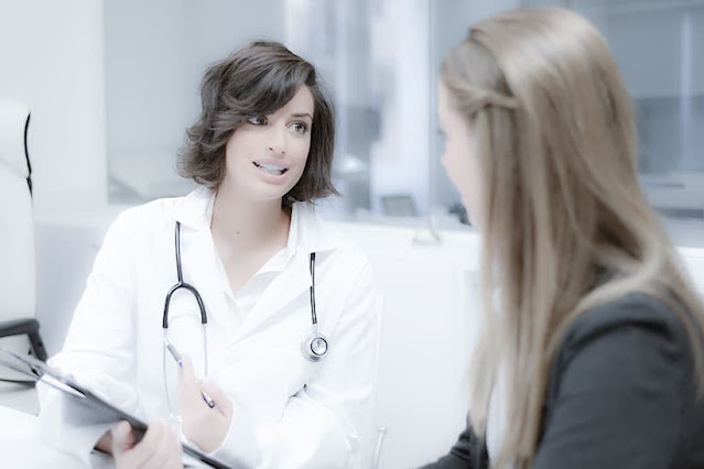 8 أسباب وجيهة لتحديد موعد مع طبيب أمراض النساء