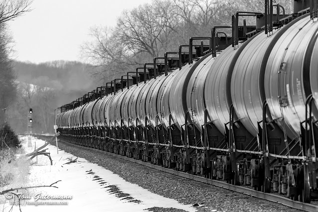 Loaded tank cars of ethanol on K684-14