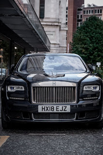 Rolls-Royce car review