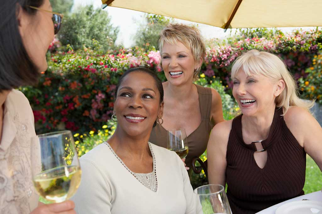 5 Things Menopausal Ladies Need to Think about Prior to Drinking That Next Glass of Wine