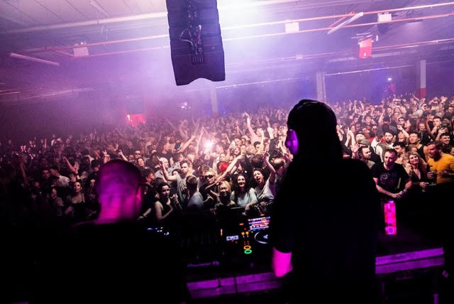DOCUMENT Bristol dancefloor
