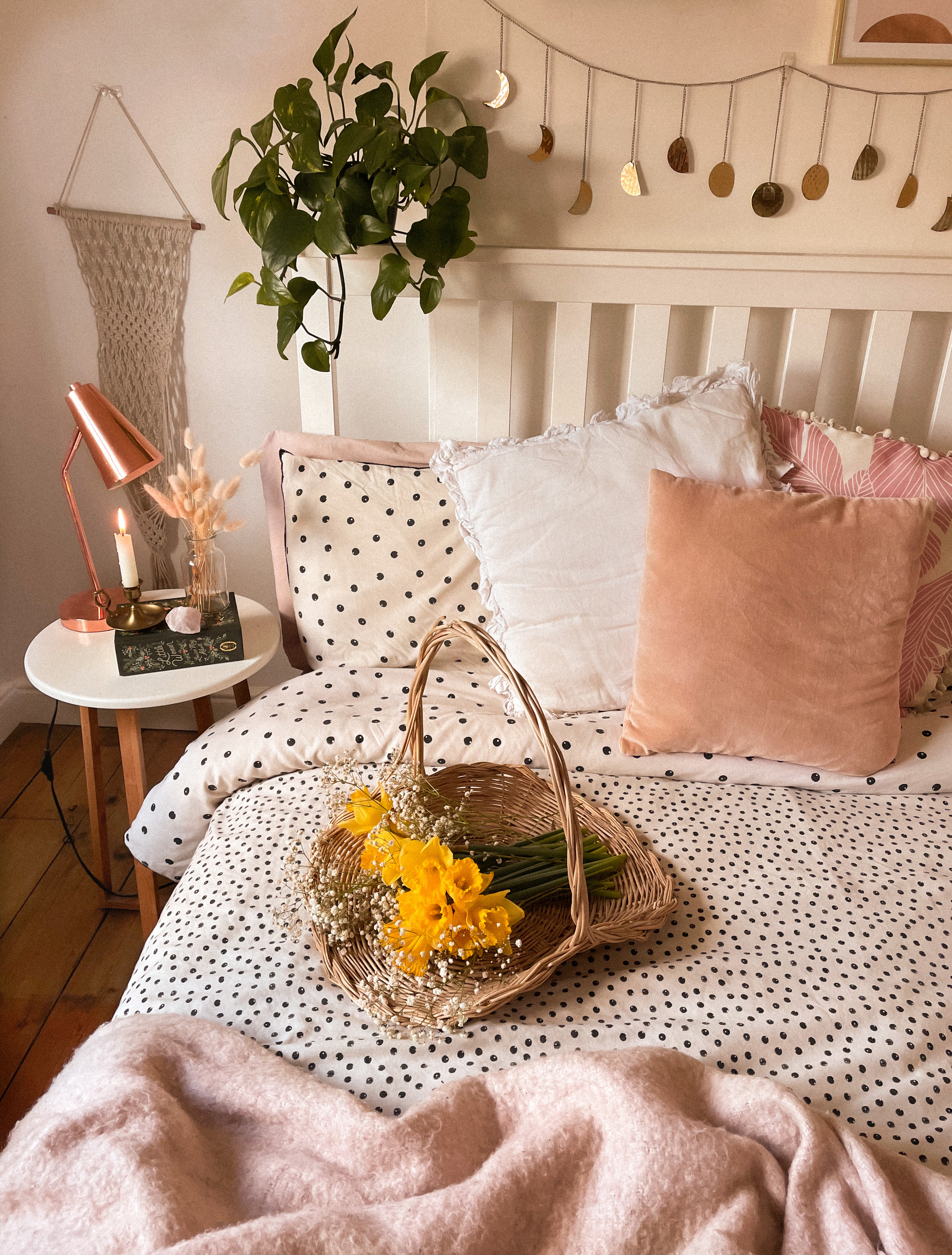 Cottagecore Spring Bedroom