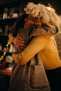 hugging, woman hugging