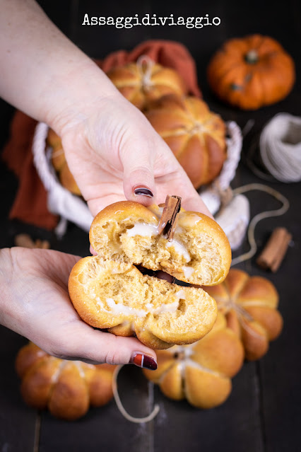 Brioches alla zucca e cannella