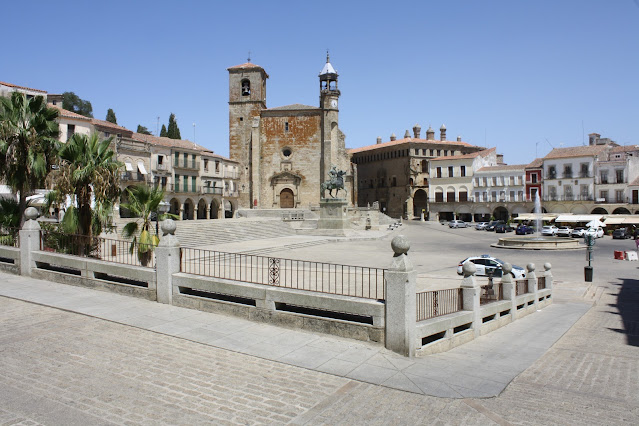 Plaza Mayor, Trujillo
