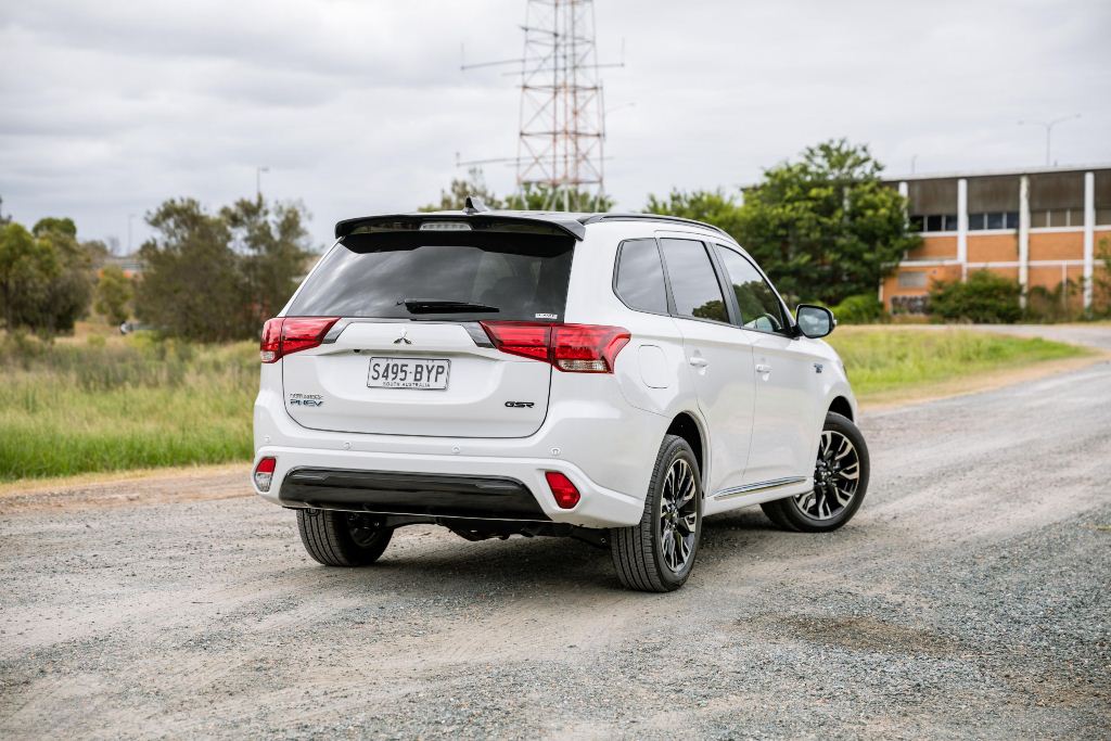 2022 Mitsubishi Outlander PHEV