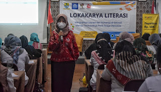 Pemateri Kegiatan Lokakarya Literasi