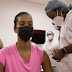 Reporte oficial muestra baja en contagios y muertes COVID en República Dominicana