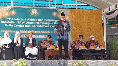 Civitas SMAN 1 Pinrang Gelar Peringatan Maulid Nabi Muhammad SAW Penuh Hikmah Kebersamaan