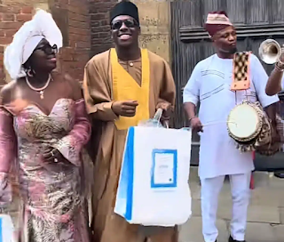 Nigerians celebrate Cambridge graduation with live band performance
