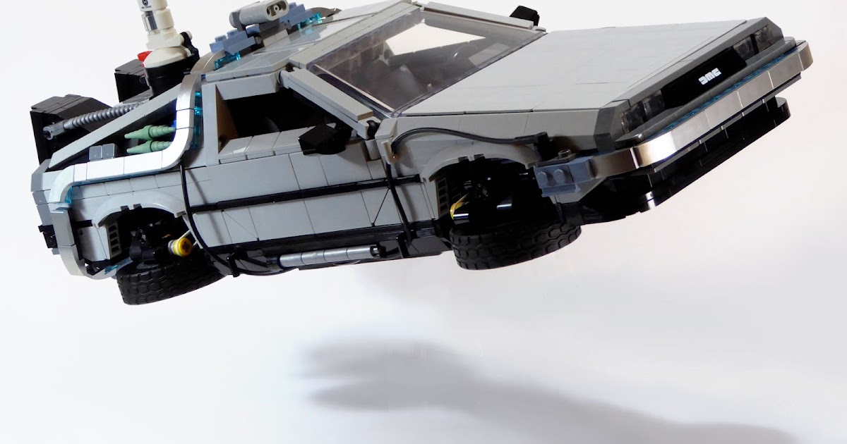 LEGO® review: 10300 Back To The Future Time Machine