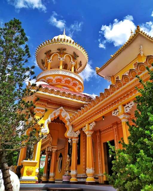 Tay An Buddhist Temple in An Giang, 880000 Mekong Delta, Vietnam ⭐ Places to visit | Things to do ⏰ trip, address, tour, map, photos,☎️ phone, reviews.