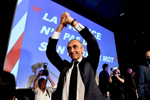 “C'est Le Pen qui a fait hypokhâgne” : Eric Zemmour démoli en direct par un maire socialiste