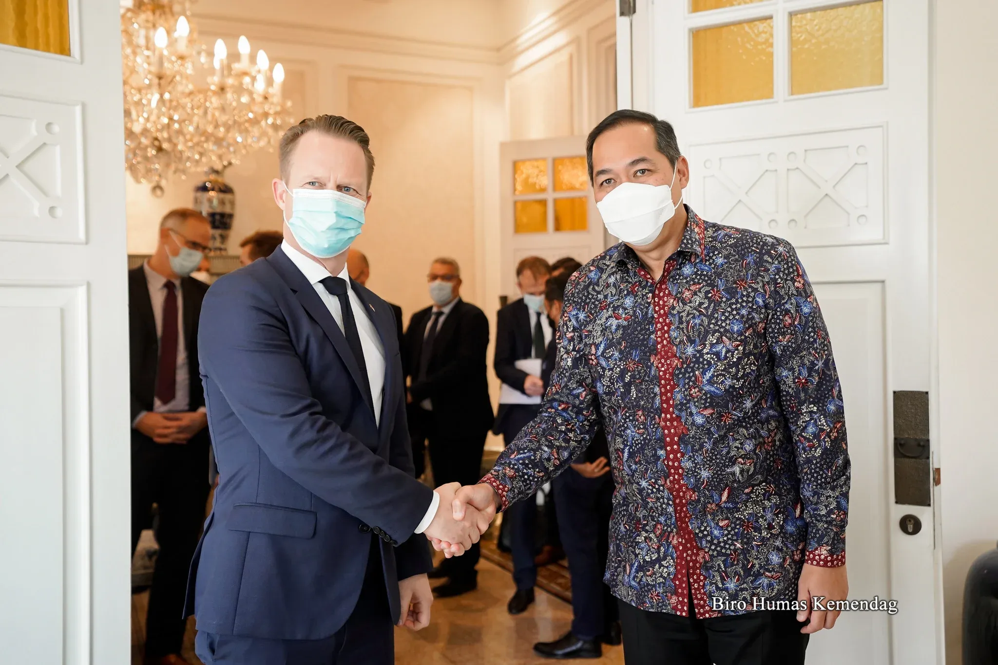 Indonesian Minister of Trade,  Muhammad Lutfi and Danish Foreign Minister, Jeppe Kofod in Jakarta, Tuesday (23/11/2021). (Photo: Ministry of Trade)