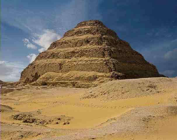 عصر الدولة القديمة المصرية من الأسرة الثالثة حتي نهاية الأسرة السادسة