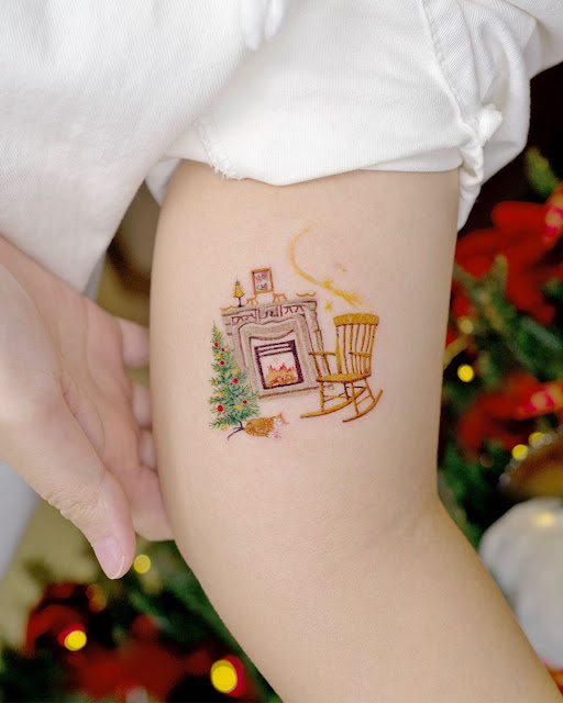 38 lindas tatuagens femininas para festejar o Natal