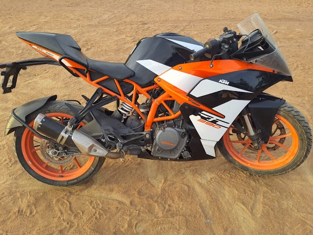 KTM RC 390 For sale | Second hand bike sales | KTM bike sales |  Wecares