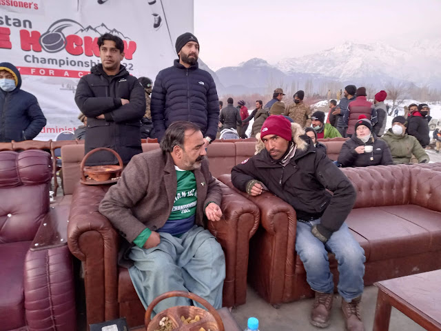 بلتستان آٸس ہاکی ٹورنامنٹ کی حوبصورت تصویریں Beautiful pictures of Baltistan Ice Hockey Tournament