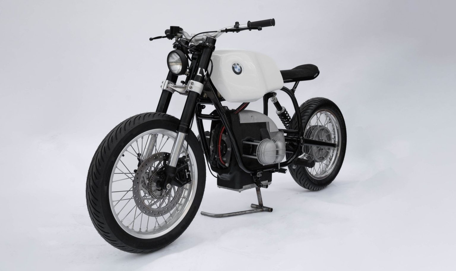 LM Creations Unveils Kits Convert Classic BMWs Into Electric Cars