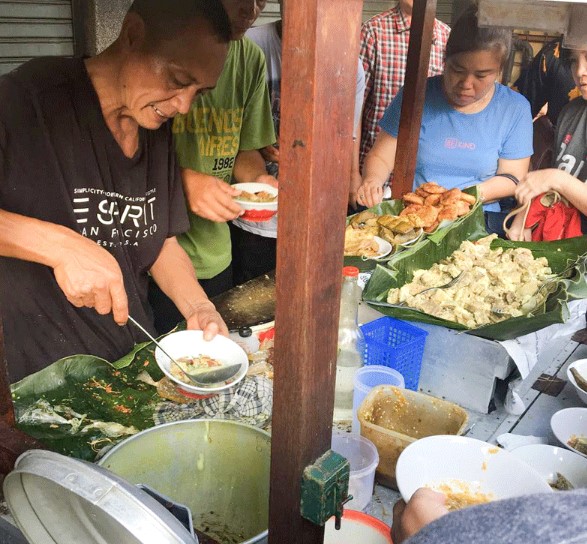 Soto Kuning Pak Yusuf