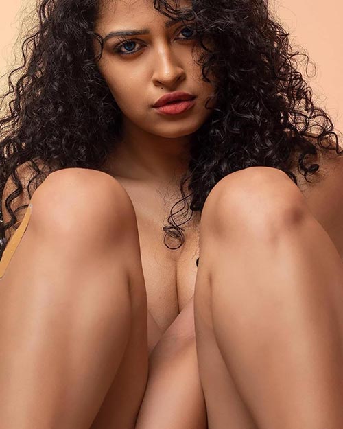 Apsara Rani bikini dangerous thriller actress