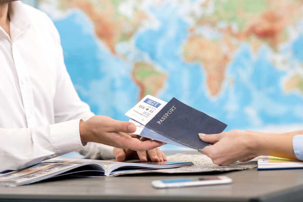 What are the benefits in booking with a travel agency?