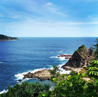 Pantai Petualang Watulumbung Gunungkidul