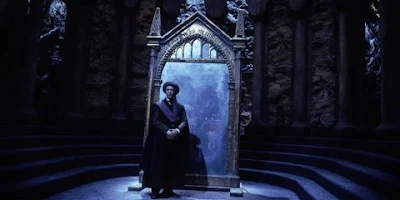 Harry Potter: Como funciona o espelho de Ojesed?