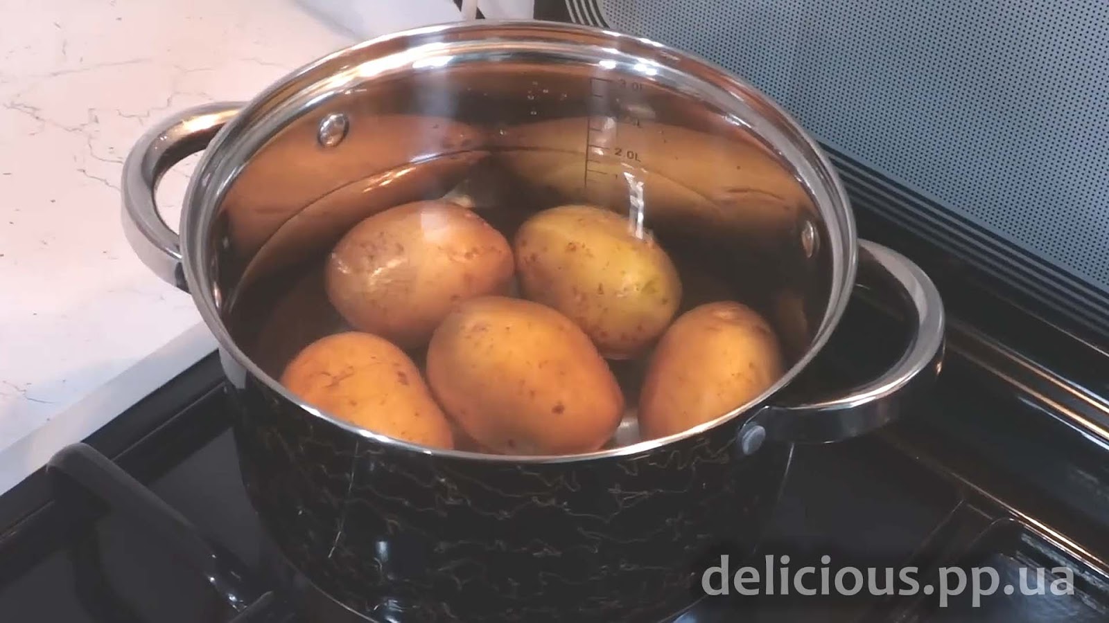 Фото приготовления рецепта: «Запеченная Картошка фаршированная грибами» - шаг №1