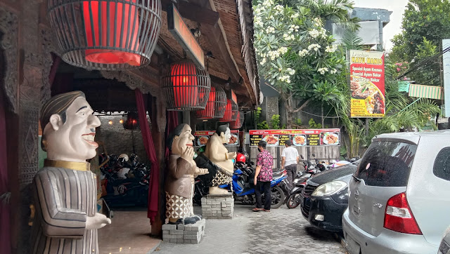 Rumah Makan Kayu Manis Kediri