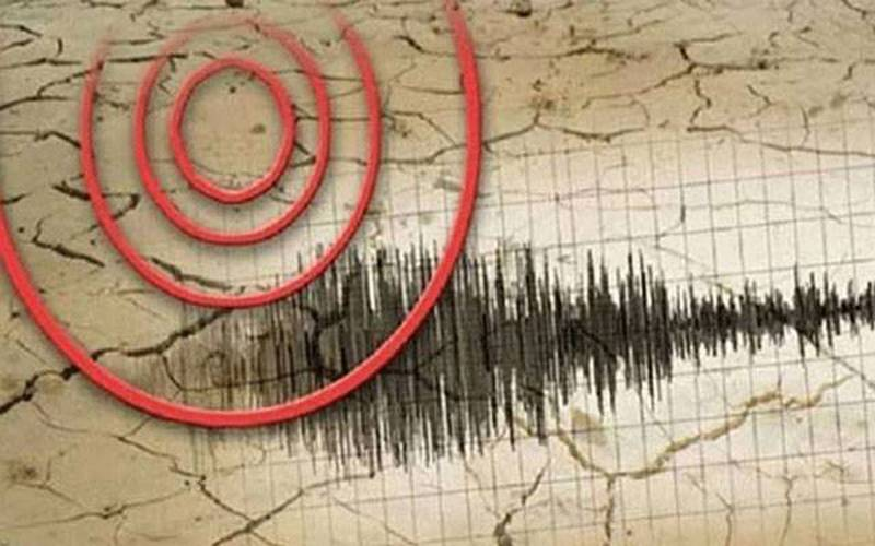 Severe earthquake shocks in China, people in fear