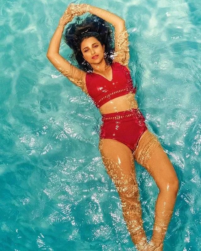 Parineeti Chopra looking hot and gorgeous in bikini photoshoot