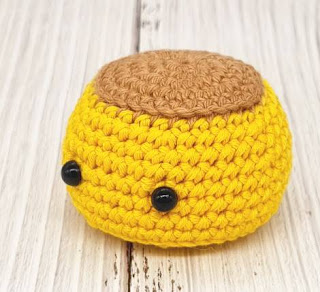 PATRON GRATIS FLAN AMIGURUMI 50441 🍮