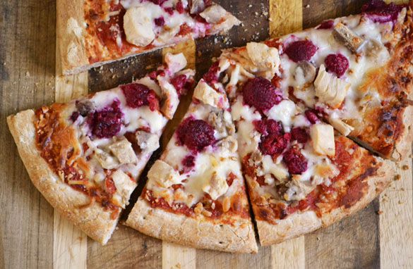 Whole Wheat Pizza with Chicken and Raspberries