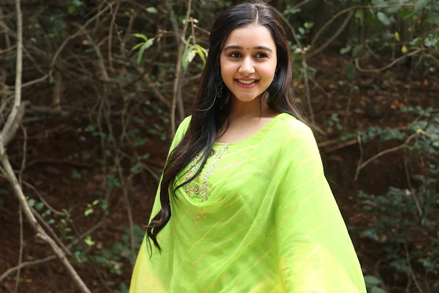 Munira Kudrati (Actress) in green dress dupatta