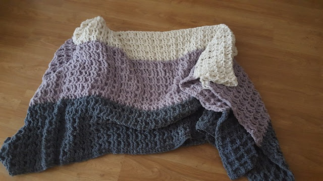 Crochet Waffle Stitch Blanket - version 3.0