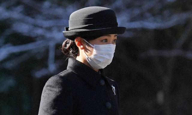 Princess Kako attended the memorial service for commemorating the 33rd anniversary of the death of Emperor Hirohito