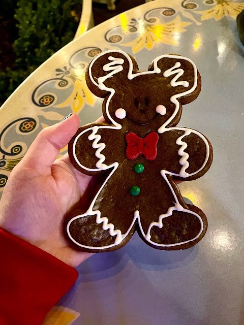 Disneyland Merriest Nites After-Hours Party exclusive food with Mickey Gingerbread Cookie at Jolly Holiday Cafe.