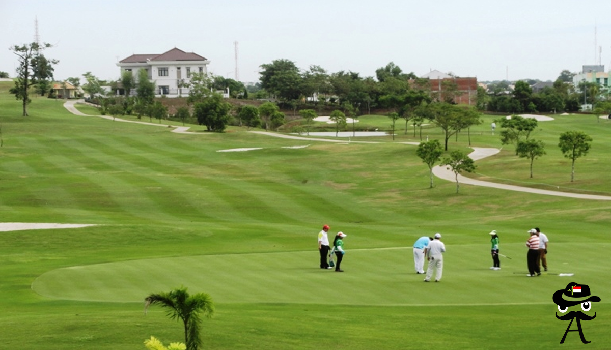 Bukit Indah Sukajadi Golf Course