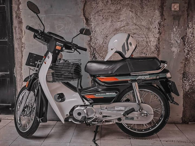 Honda Astrea Grand