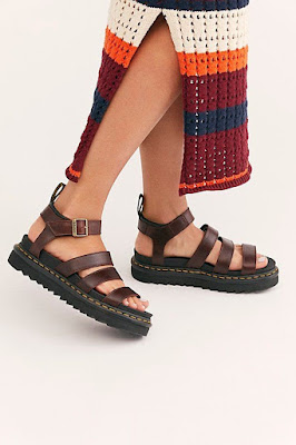 Phiên bản sandal mùa hè cho chị em