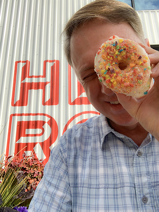 Hero Doughnuts | Travis Swann Taylor selfie