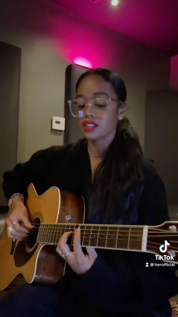 H.E.R. Brings The Vibes With The Acoustic Version Of "Find A Way"