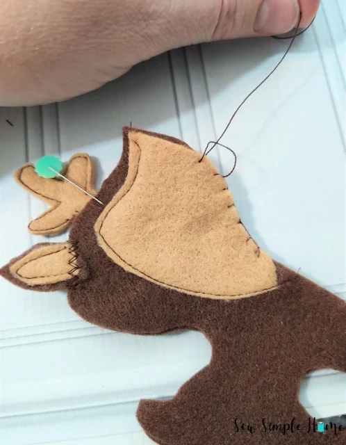 felt reindeer ornament