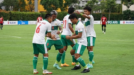Indonesia Cukur Laos 5-1 di Piala AFF